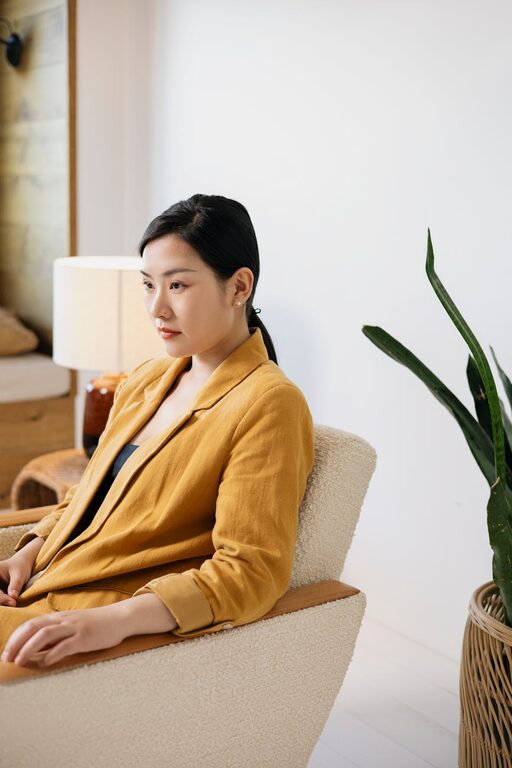 How to Create a Relaxing Home Workspace for Better Focus